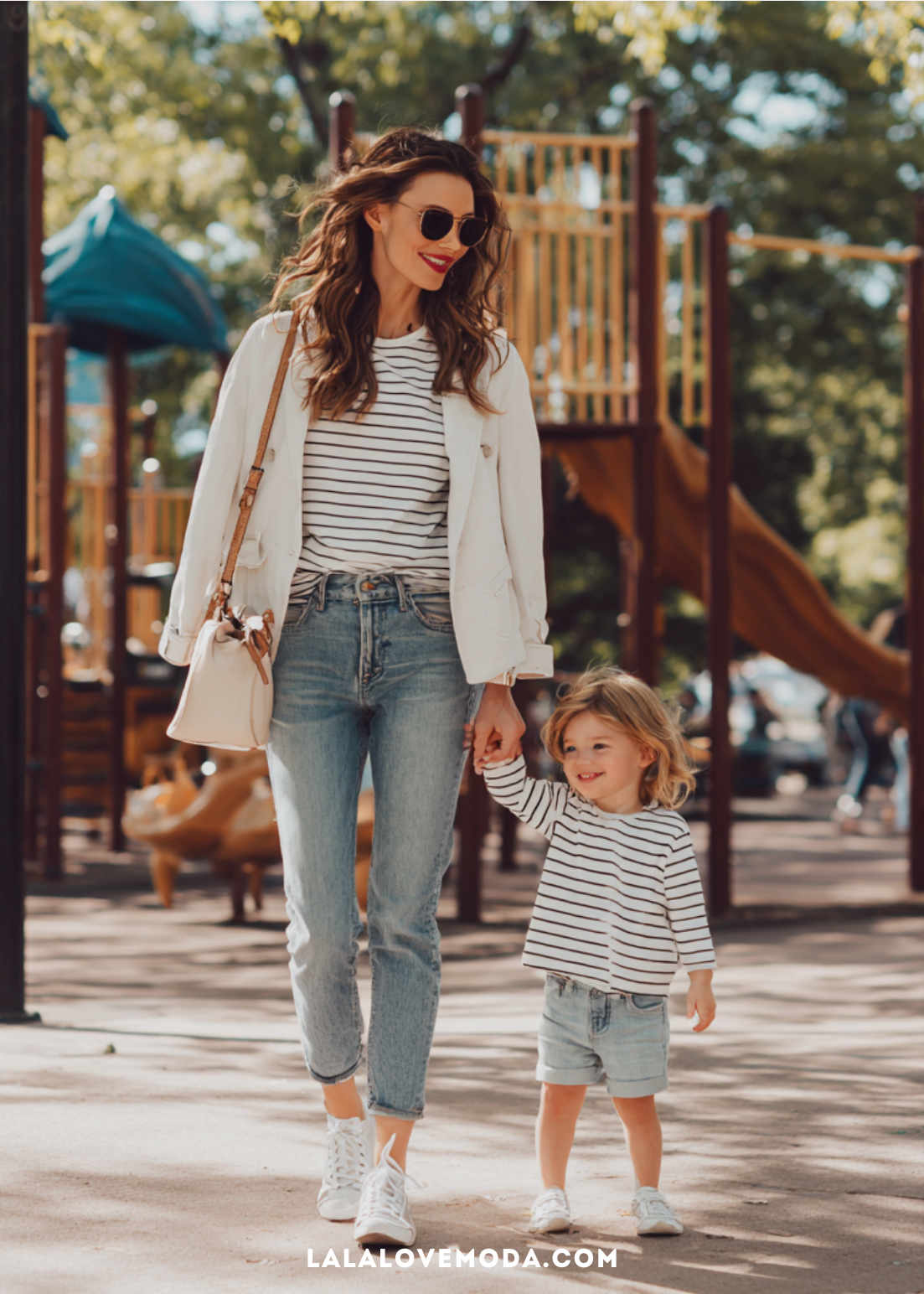 The Capsule Wardrobe for Moms